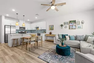 311 Satsuma Trl, Fallbrook, CA 92028 - Photo 1