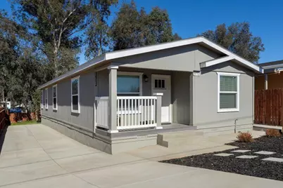 18374 Oleander Avenue, Lake Elsinore, CA 92532 - Photo 1