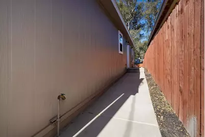 18374 Oleander Avenue, Lake Elsinore, CA 92532 - Photo 20