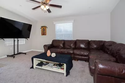 18374 Oleander Avenue, Lake Elsinore, CA 92532 - Photo 6