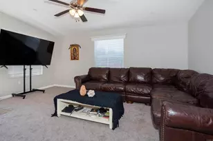 18374 Oleander Ave, Lake Elsinore, CA 92532 - Photo 6