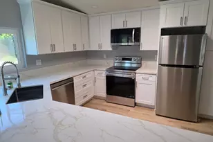 8975 Lawrence Welk Dr, Escondido, CA 92026 - Photo 10