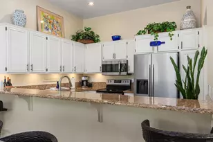 8909 Circle R View Ln, Escondido, CA 92026 - Photo 12