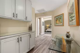 8909 Circle R View Ln, Escondido, CA 92026 - Photo 16
