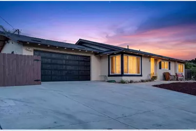 158 Lynmar Lane Lane, Vista, CA 92084 - Photo 2