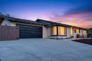 158 Lynmar Ln Ln, Vista, CA 92084 - Photo 2