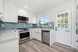 530 S Kalmia St, Escondido, CA 92025 - Photo 4
