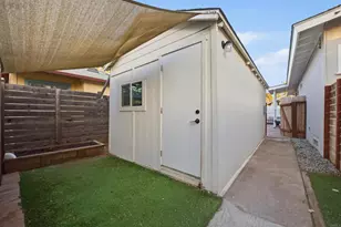 530 S Kalmia St, Escondido, CA 92025 - Photo 20