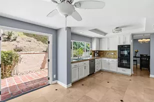 1638 Landquist Dr, Encinitas, CA 92024 - Photo 18