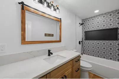 1416 Eastview Court, Oceanside, CA 92056 - Photo 46