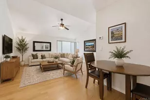17489 Plaza Del Curtidor, San Diego, CA 92128 - Photo 4
