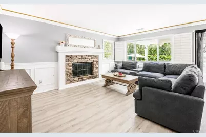 421 Lexington Circle, Oceanside, CA 92057 - Photo 8