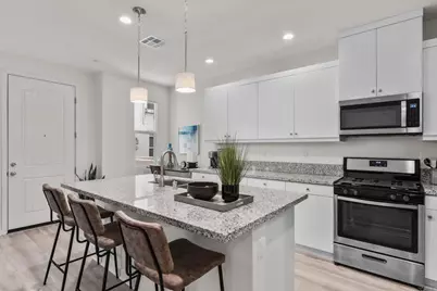 4136 Sitio Flor, Oceanside, CA 92057 - Photo 6