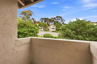 2740 Ariane Dr, San Diego, CA 92117 - Photo 12