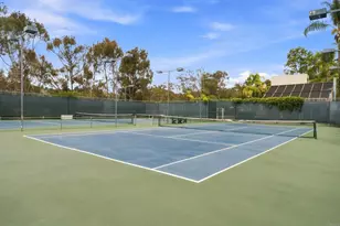 2740 Ariane Dr, San Diego, CA 92117 - Photo 18