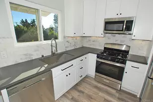 880 Stevens Ave, Solana Beach, CA 92075 - Photo 14