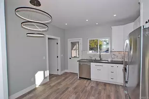 880 Stevens Ave, Solana Beach, CA 92075 - Photo 12
