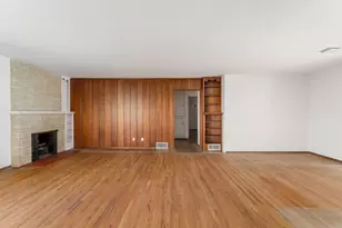 5825 Folsom Dr, La Jolla, CA 92037 - Photo 12
