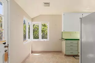 5825 Folsom Dr, La Jolla, CA 92037 - Photo 22