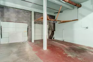 5825 Folsom Dr, La Jolla, CA 92037 - Photo 32
