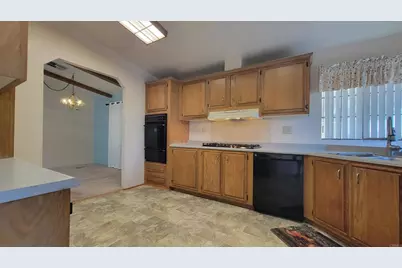 1212 H Street #206, Ramona, CA 92065 - Photo 8