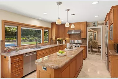 5545 Coral Reef Avenue, La Jolla, CA 92037 - Photo 10