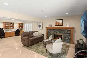 5545 Coral Reef Ave, La Jolla, CA 92037 - Photo 14