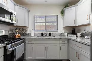 131 E Aeroplane Blvd, Big Bear City, CA 92314 - Photo 14