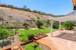 10661 Bernabe Dr, San Diego, CA 92129 - Photo 42