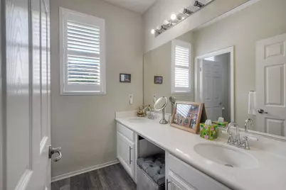 1061 Via Carina, Vista, CA 92081 - Photo 18