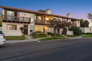 6854 Maple Leaf Dr, Carlsbad, CA 92011 - Photo 2
