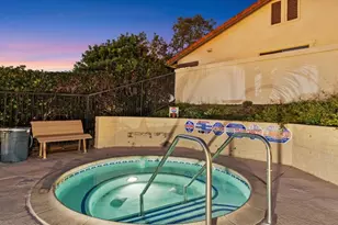 6854 Maple Leaf Dr, Carlsbad, CA 92011 - Photo 40