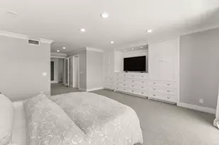 1022 Bayside, Newport Beach, CA 92660 - Photo 26
