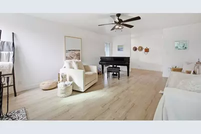 1801 Ratcliff Road, Carlsbad, CA 92008 - Photo 10