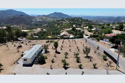 1843 Canyon Heights Road, Fallbrook, CA 92028 - Photo 32