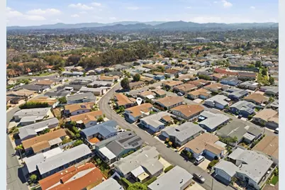 623 Via Santa Cruz, Vista, CA 92081 - Photo 40