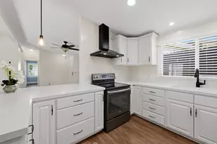 623 Via Santa Cruz, Vista, CA 92081 - Photo 12