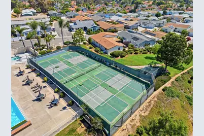 623 Via Santa Cruz, Vista, CA 92081 - Photo 46