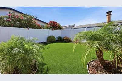 623 Via Santa Cruz, Vista, CA 92081 - Photo 30