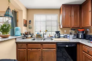 1050 La Tortuga Dr, Vista, CA 92081 - Photo 8