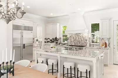 647 Lynwood Dr, Encinitas, CA 92024 - Photo 2
