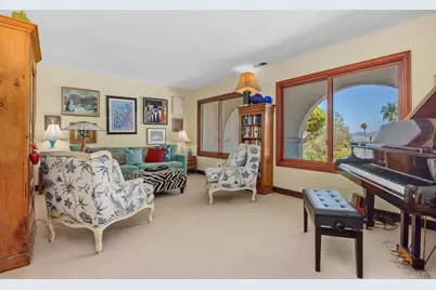 345 Osborne Street, Vista, CA 92084 - Photo 4