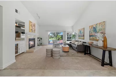 2354 Kimberly Ct, Carlsbad, CA 92008 - Photo 12