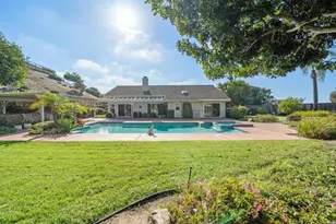 2354 Kimberly Ct, Carlsbad, CA 92008 - Photo 4