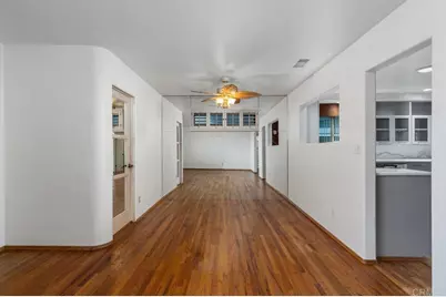 1960 Emerald Street, San Diego, CA 92109 - Photo 6