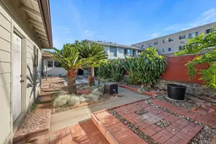 1960 Emerald St, San Diego, CA 92109 - Photo 26