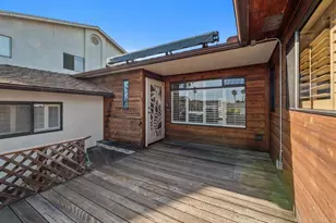 1960 Emerald St, San Diego, CA 92109 - Photo 4