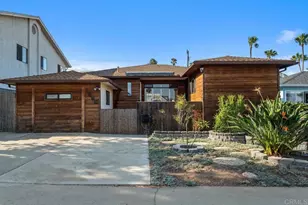 1960 Emerald St, San Diego, CA 92109 - Photo 2
