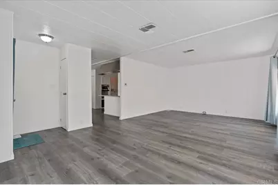 718 Sycamore Avenue #109, Vista, CA 92083 - Photo 6