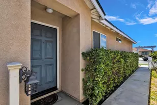 13523 Merry Oaks, Victorville, CA 92392 - Photo 8